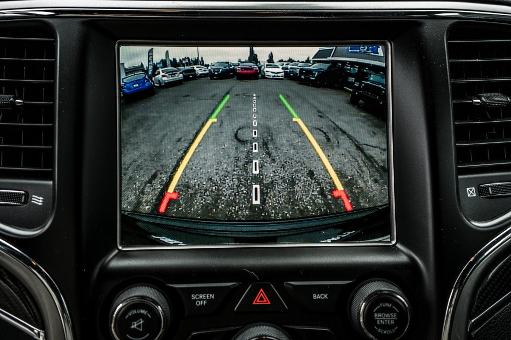 Jeep Grand Cherokee photo 31