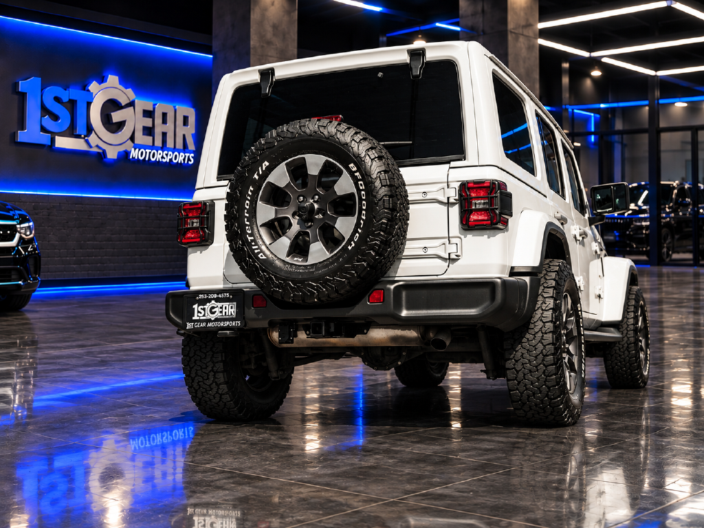 Jeep Wrangler photo 11