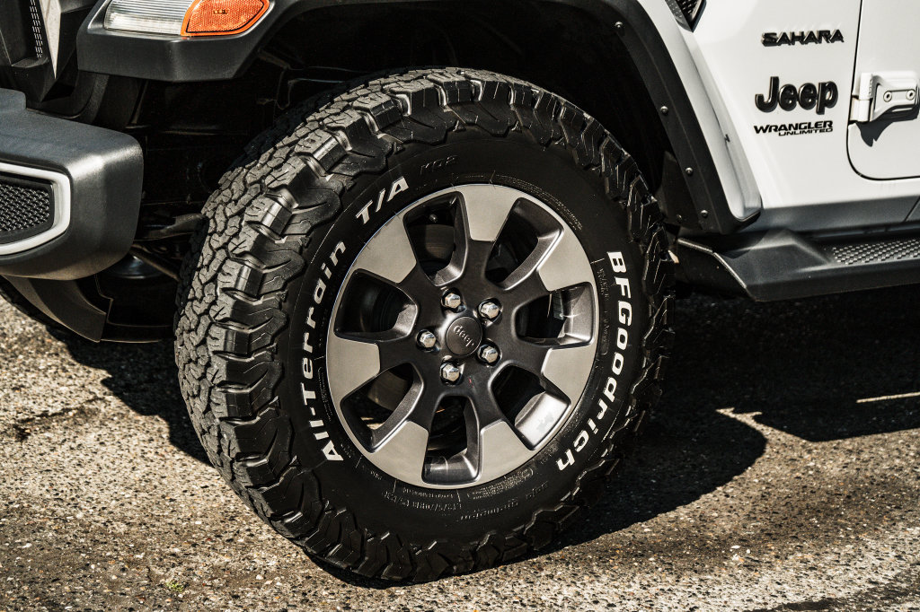 Jeep Wrangler photo 20