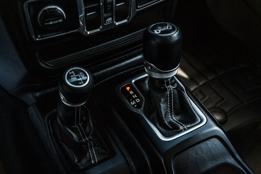 Jeep Wrangler photo 29
