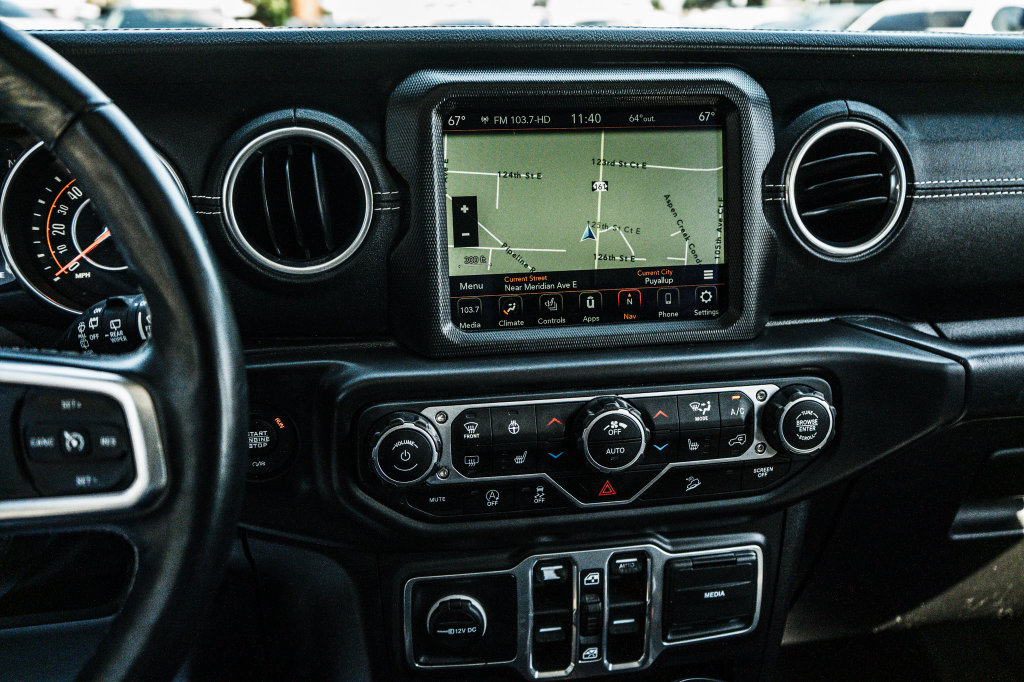 Jeep Wrangler photo 30