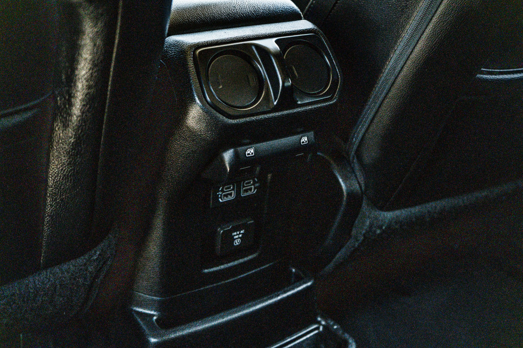 Jeep Wrangler photo 35