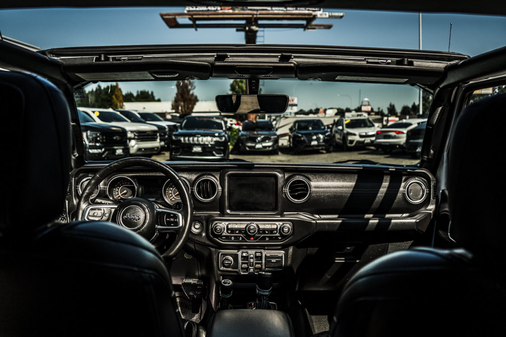 Jeep Wrangler photo 37
