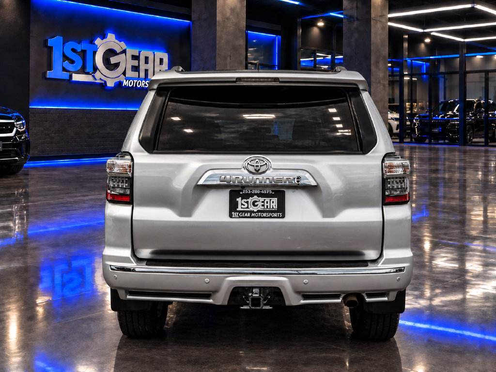 Toyota 4Runner photo 7