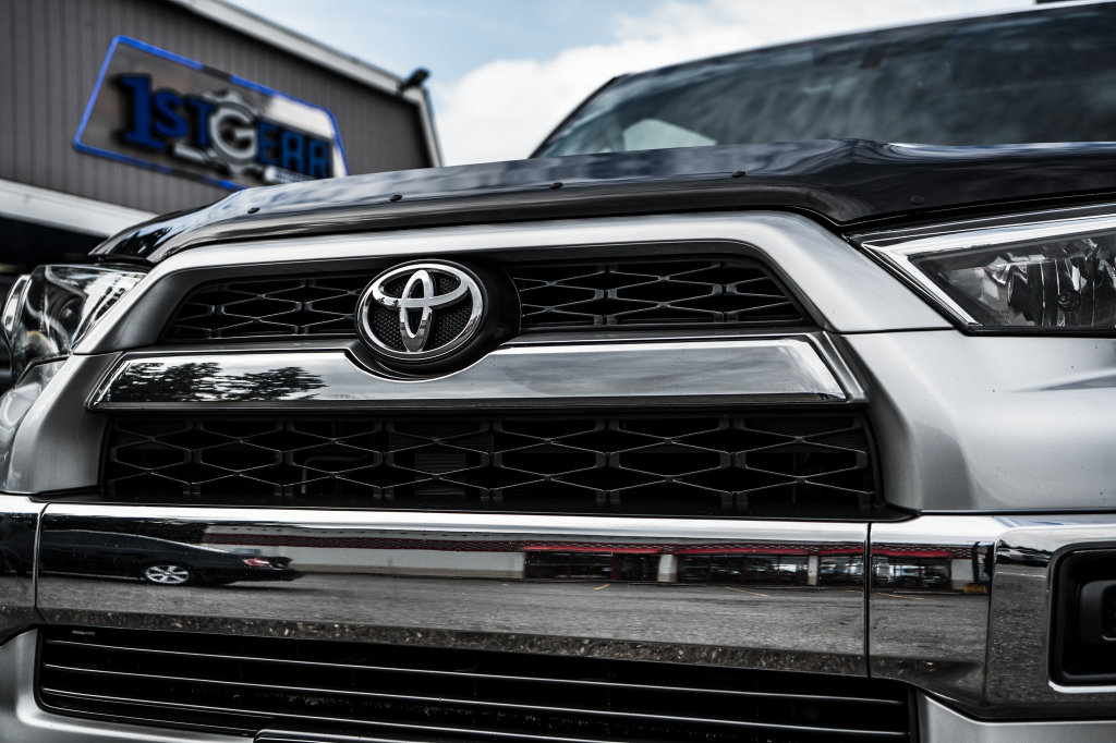 Toyota 4Runner photo 12