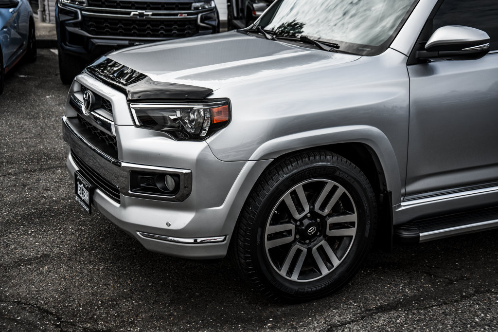 Toyota 4Runner photo 20