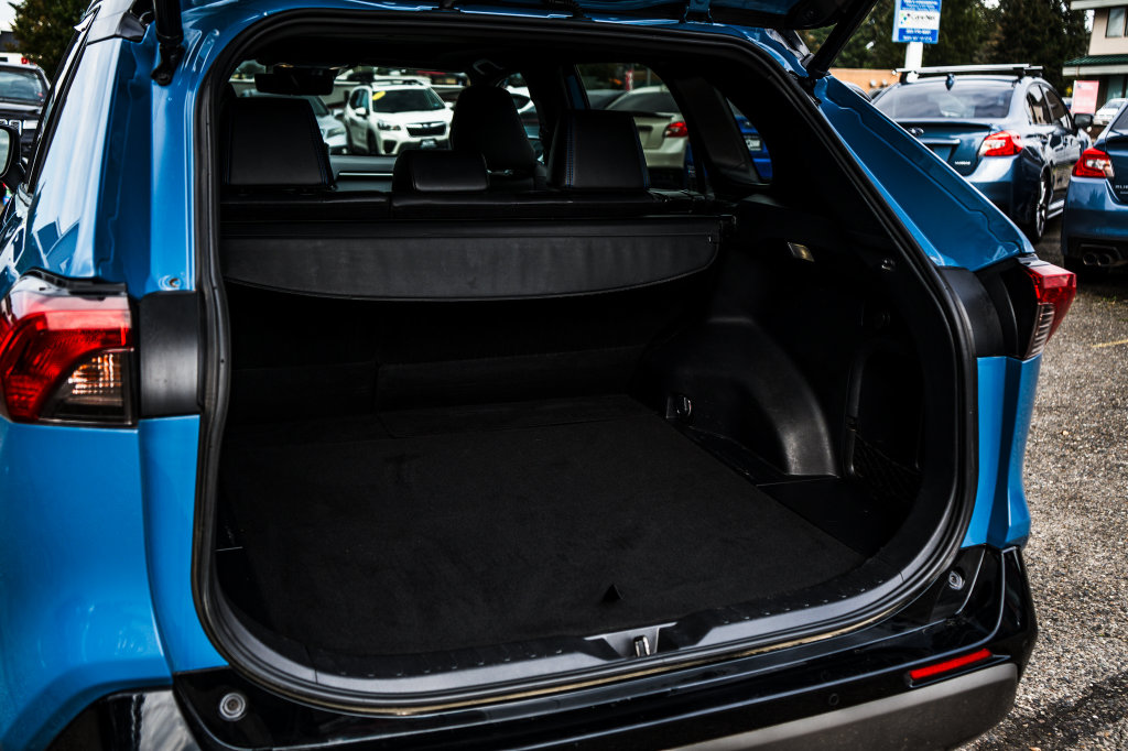 Toyota RAV4 photo 18