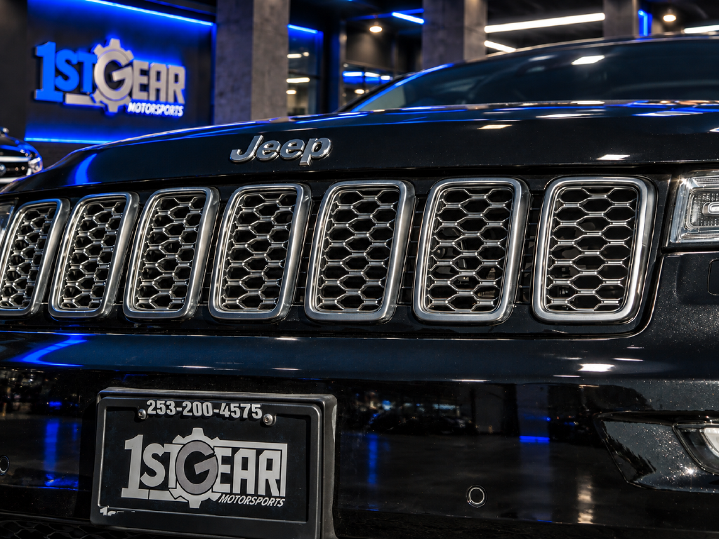 Jeep Grand Cherokee photo 14