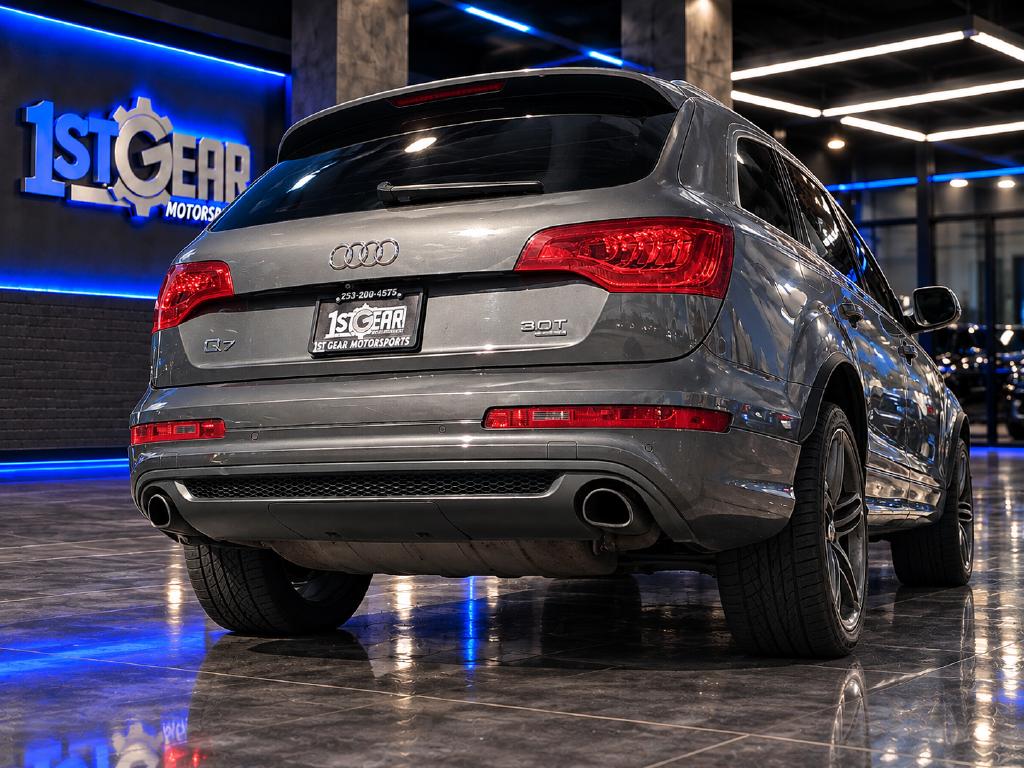 Audi Q7 photo 11