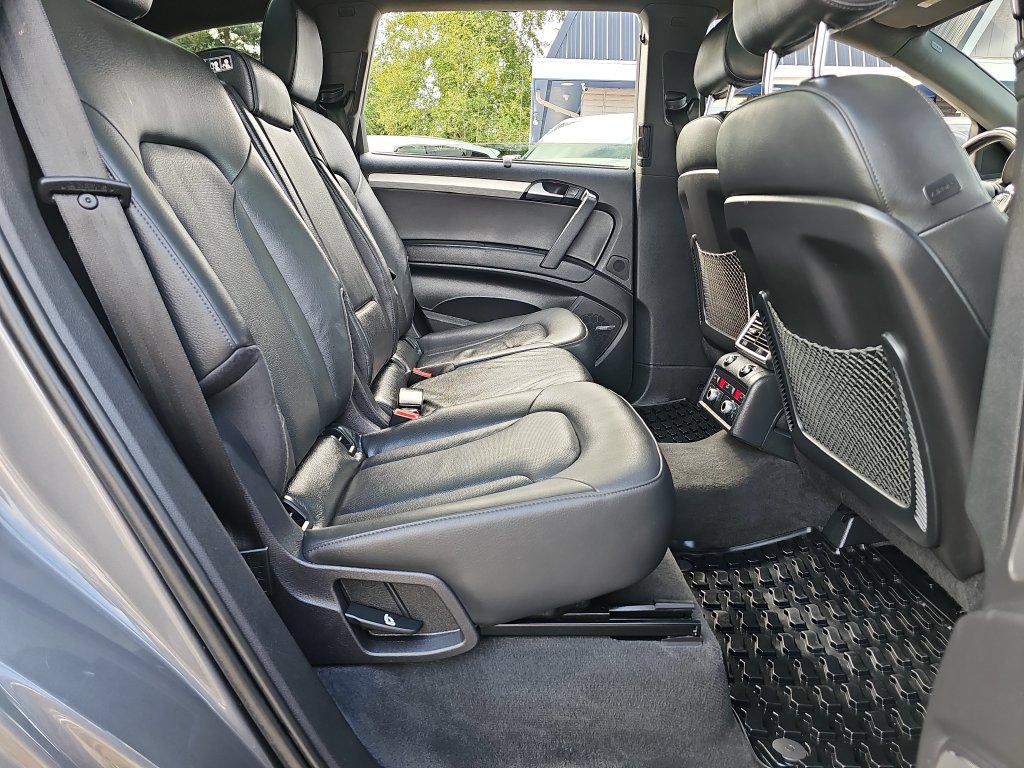 Audi Q7 photo 38
