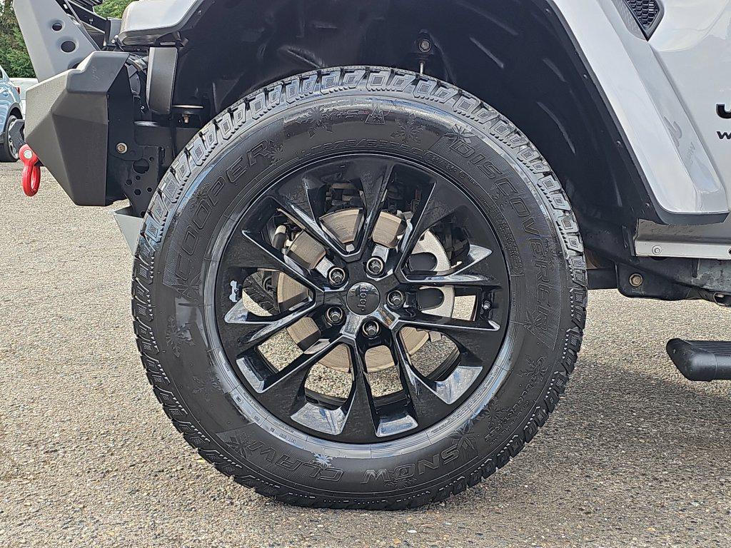 Jeep Wrangler photo 20