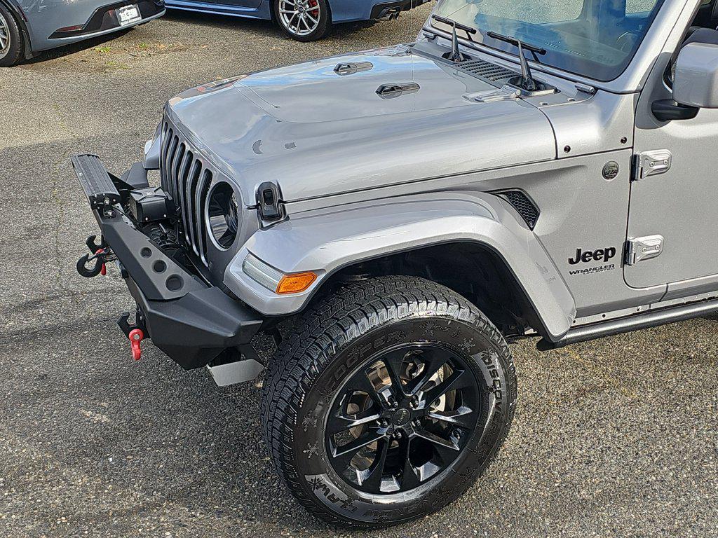 Jeep Wrangler photo 21