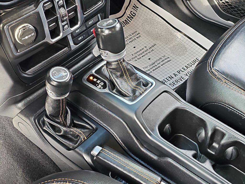 Jeep Wrangler photo 30
