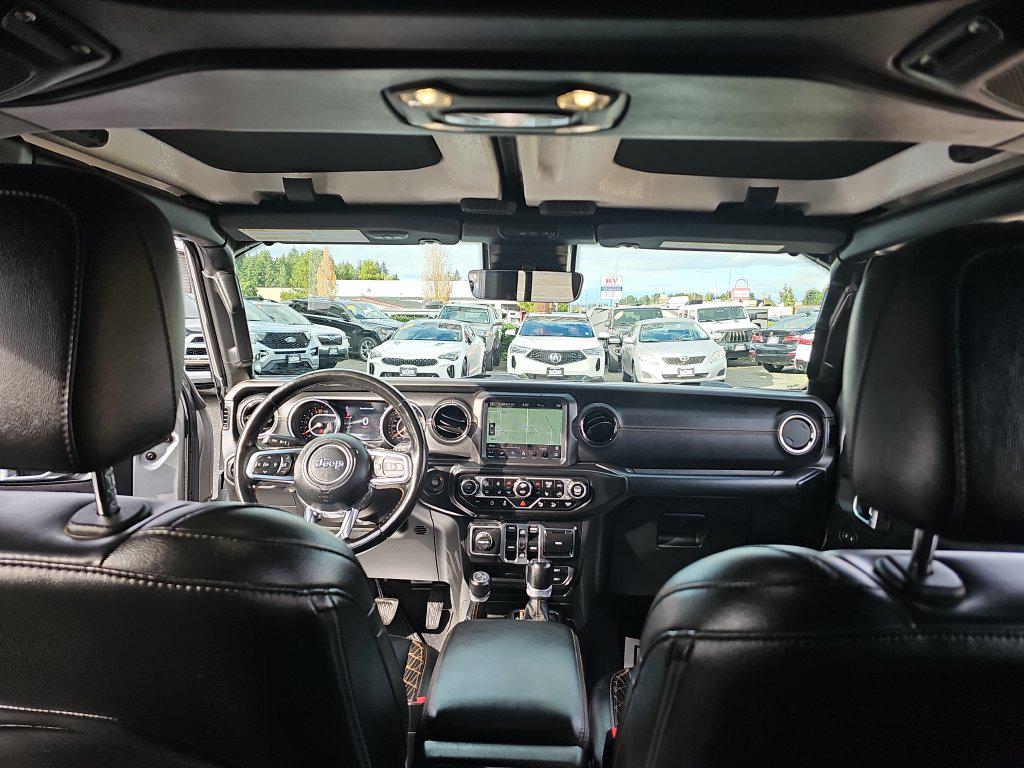 Jeep Wrangler photo 39
