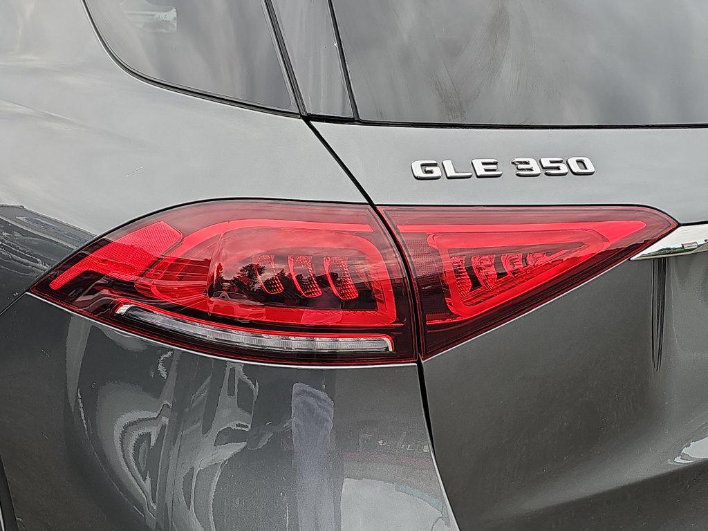 Mercedes-Benz GLE photo 14