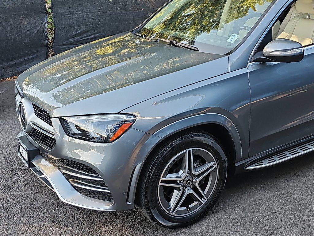 Photo 18 of this Mercedes-Benz GLE 350