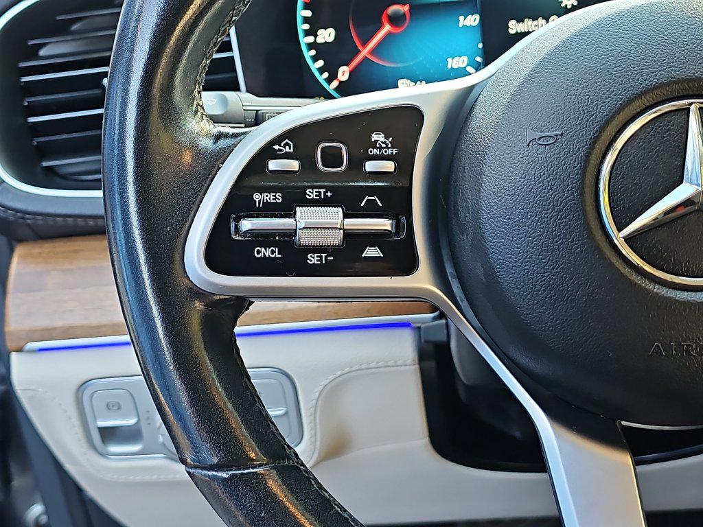 Photo 23 of this Mercedes-Benz GLE 350