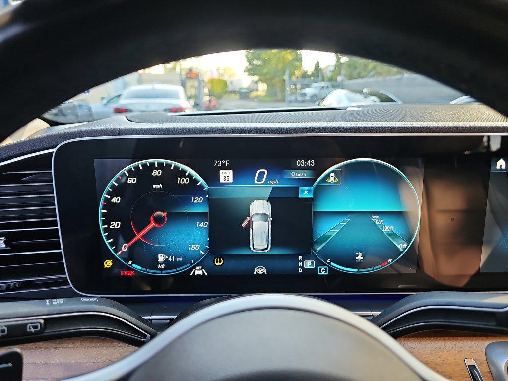 Photo 24 of this Mercedes-Benz GLE 350