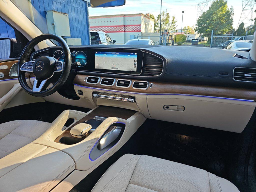 Photo 38 of this Mercedes-Benz GLE 350