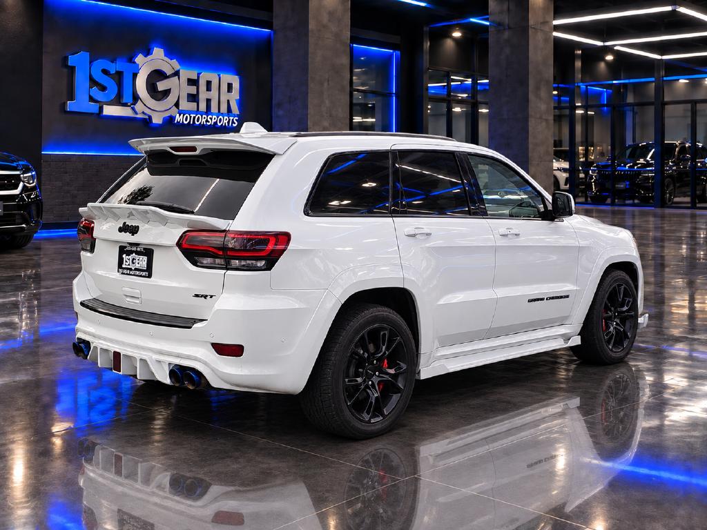 Jeep Grand Cherokee photo 6