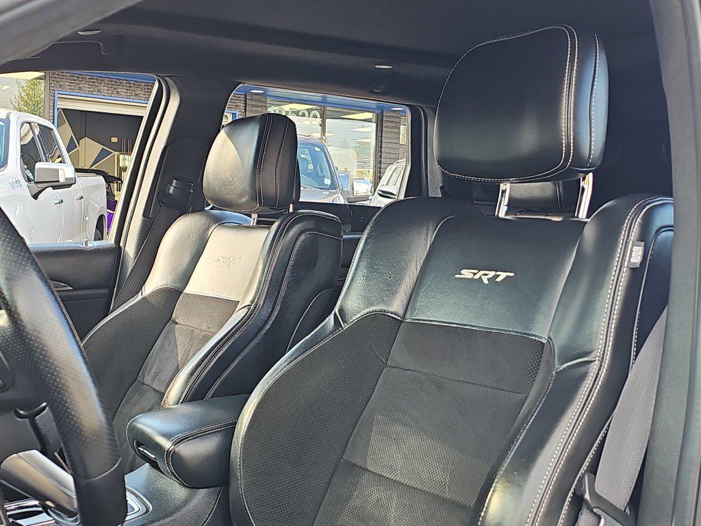 Jeep Grand Cherokee photo 24