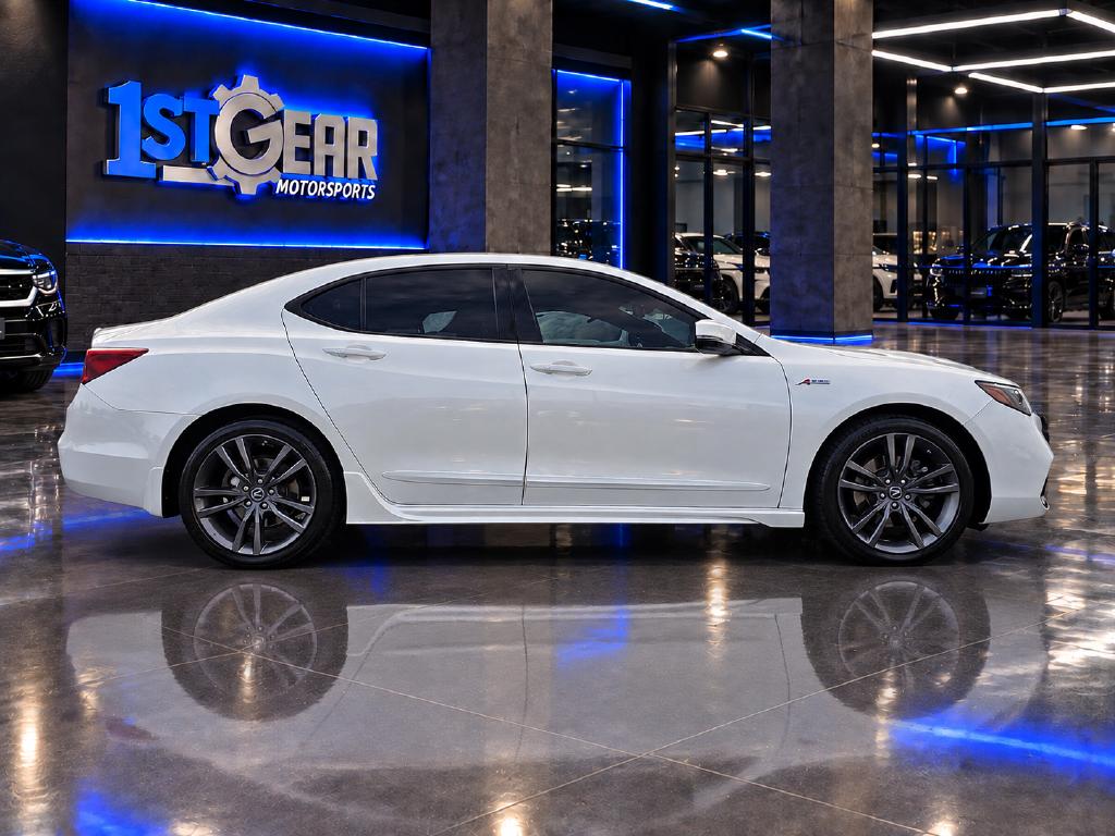 Acura TLX photo 5