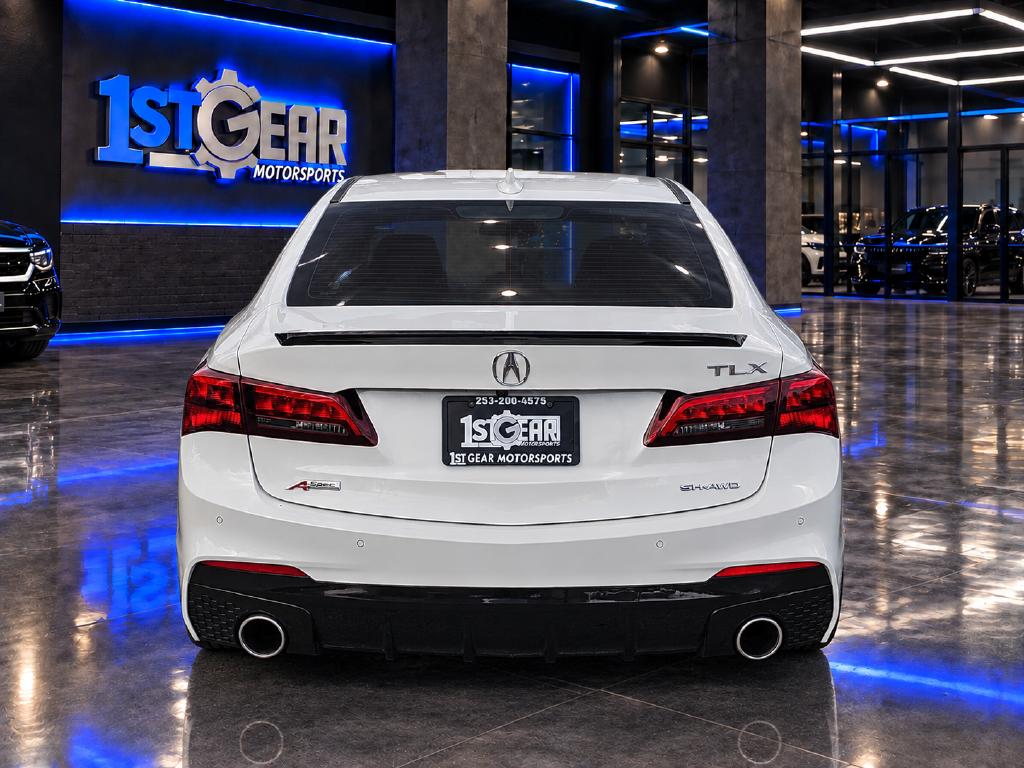 Acura TLX photo 7