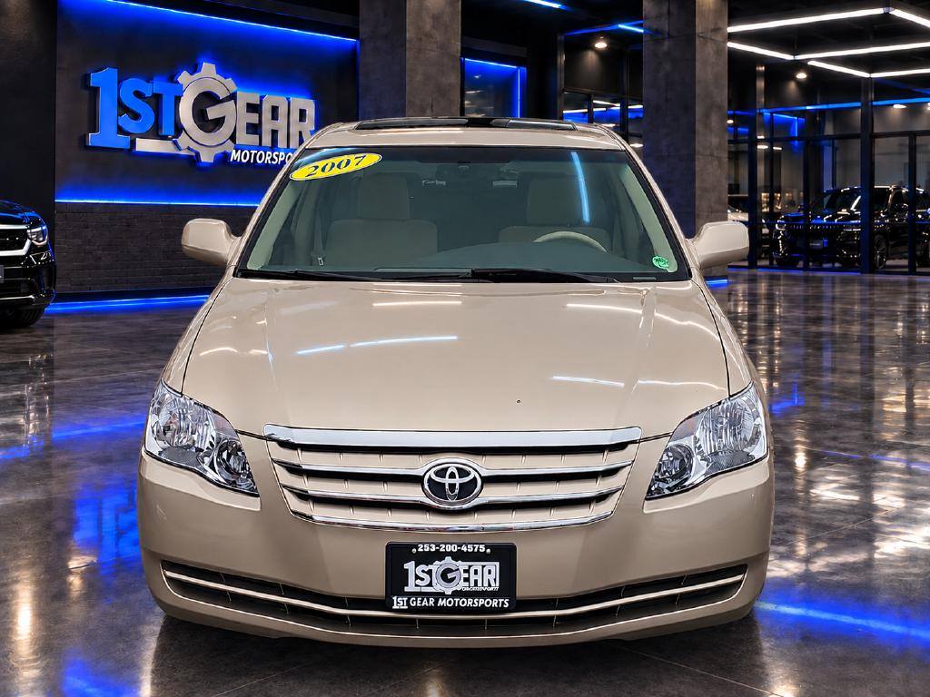 Toyota Avalon photo 3