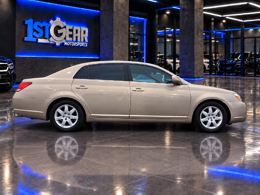 Toyota Avalon photo 5