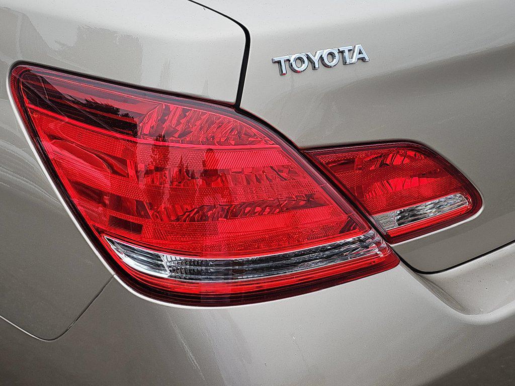 Toyota Avalon photo 17
