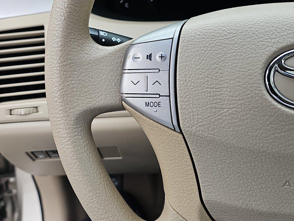 Toyota Avalon photo 25