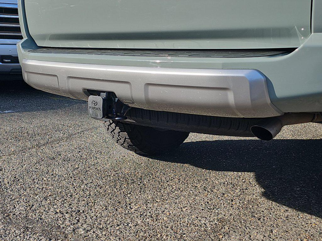 Toyota 4Runner photo 19