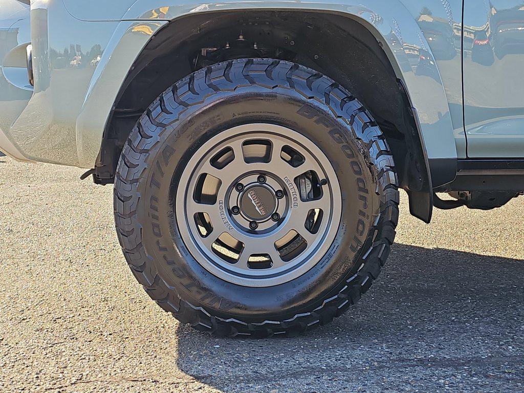 Toyota 4Runner photo 20