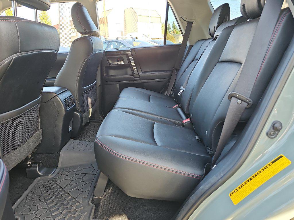 Toyota 4Runner photo 32