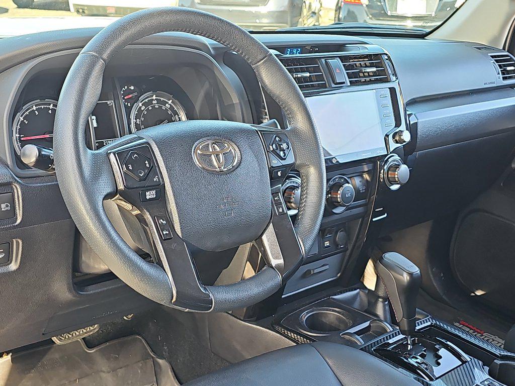 Toyota 4Runner photo 33