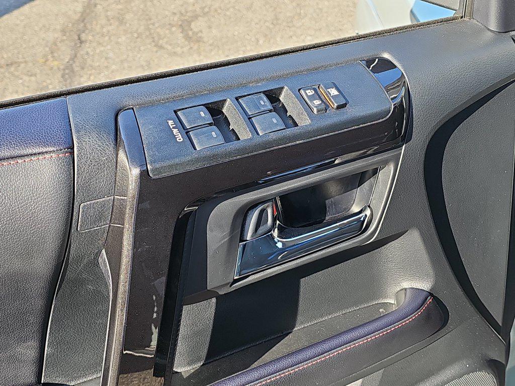 Toyota 4Runner photo 35
