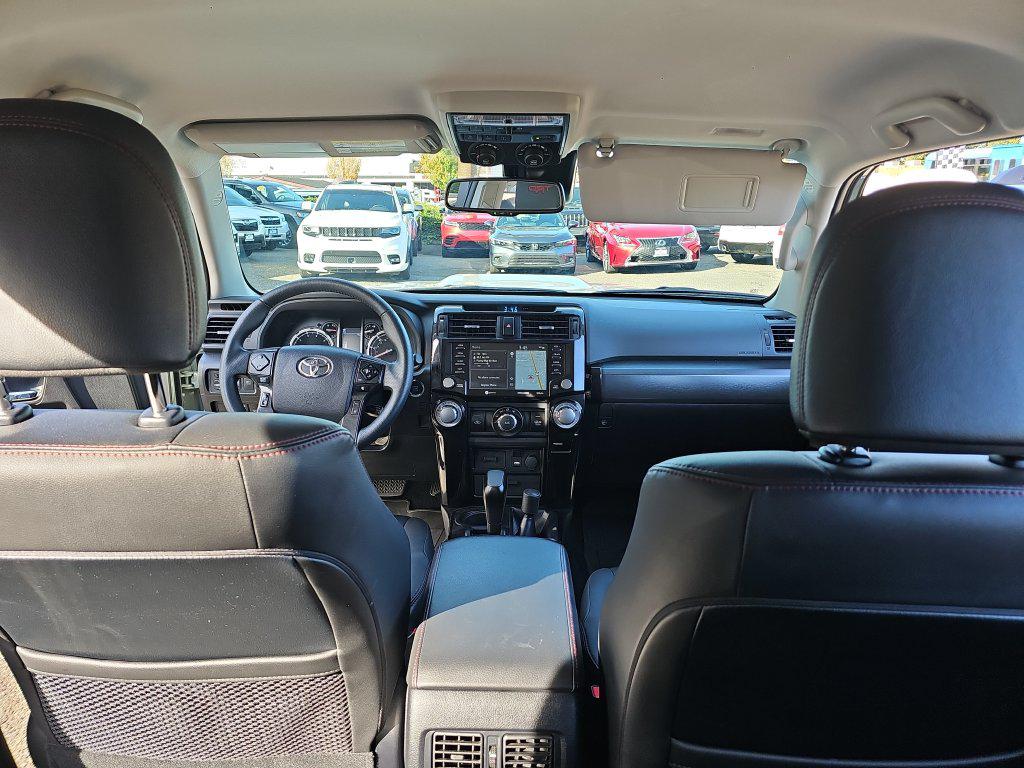 Toyota 4Runner photo 37