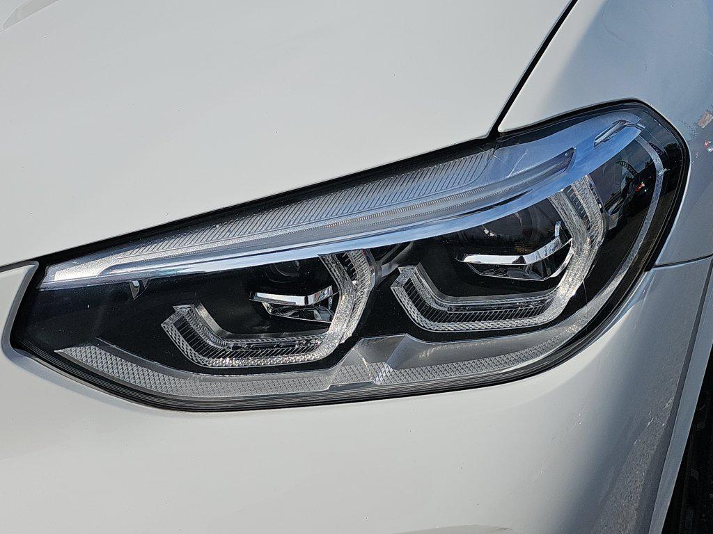 BMW X3 photo 16