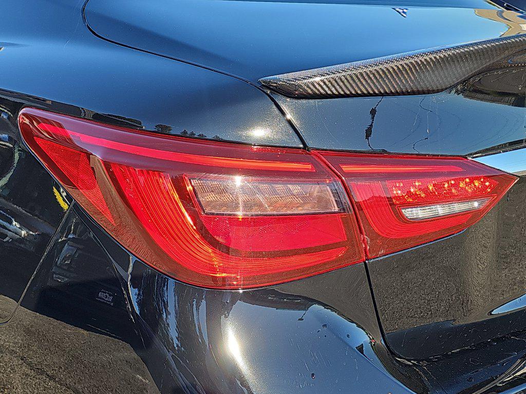 Photo 17 of this INFINITI Q50