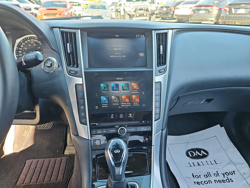 Photo 29 of this INFINITI Q50
