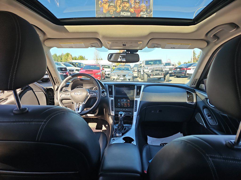 Photo 36 of this INFINITI Q50