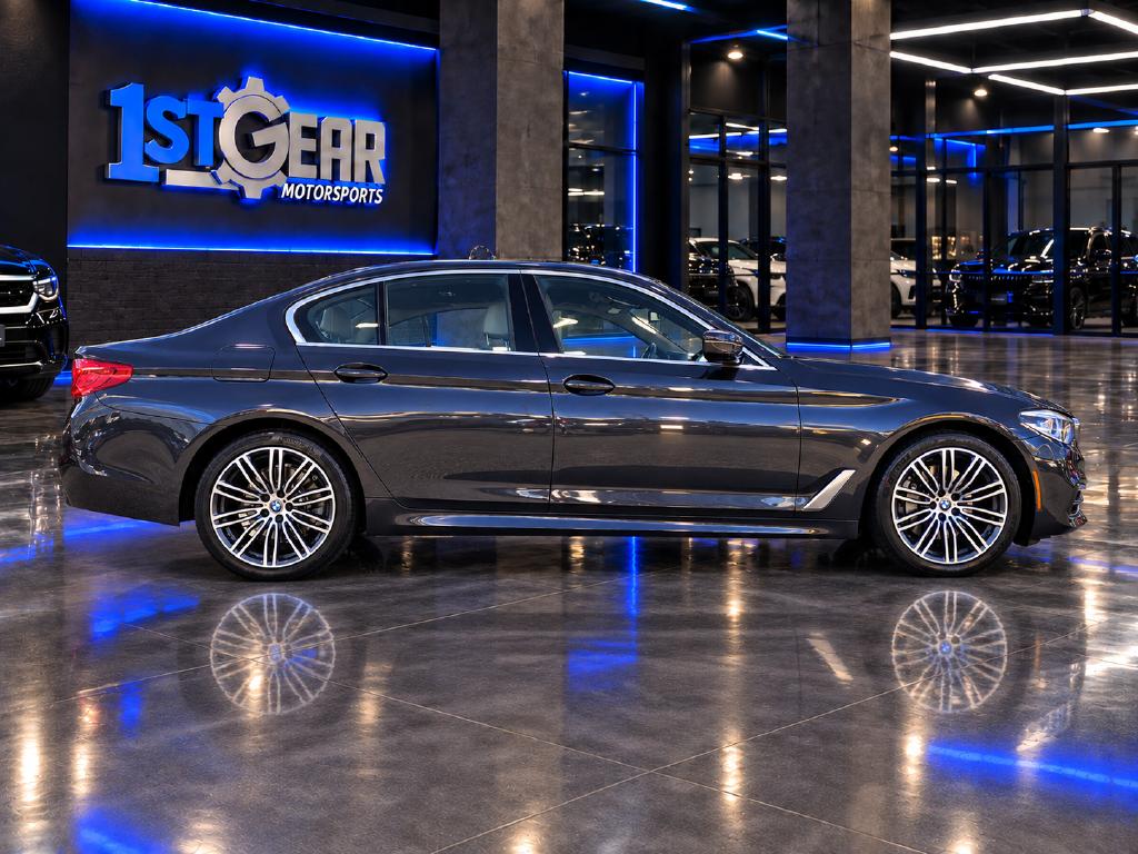 Photo 5 of this BMW 5 Series
