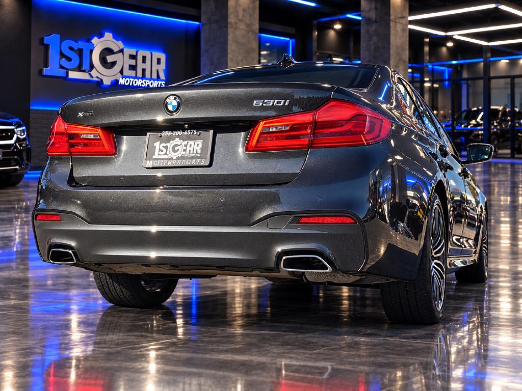 Photo 11 of this BMW 5 Series