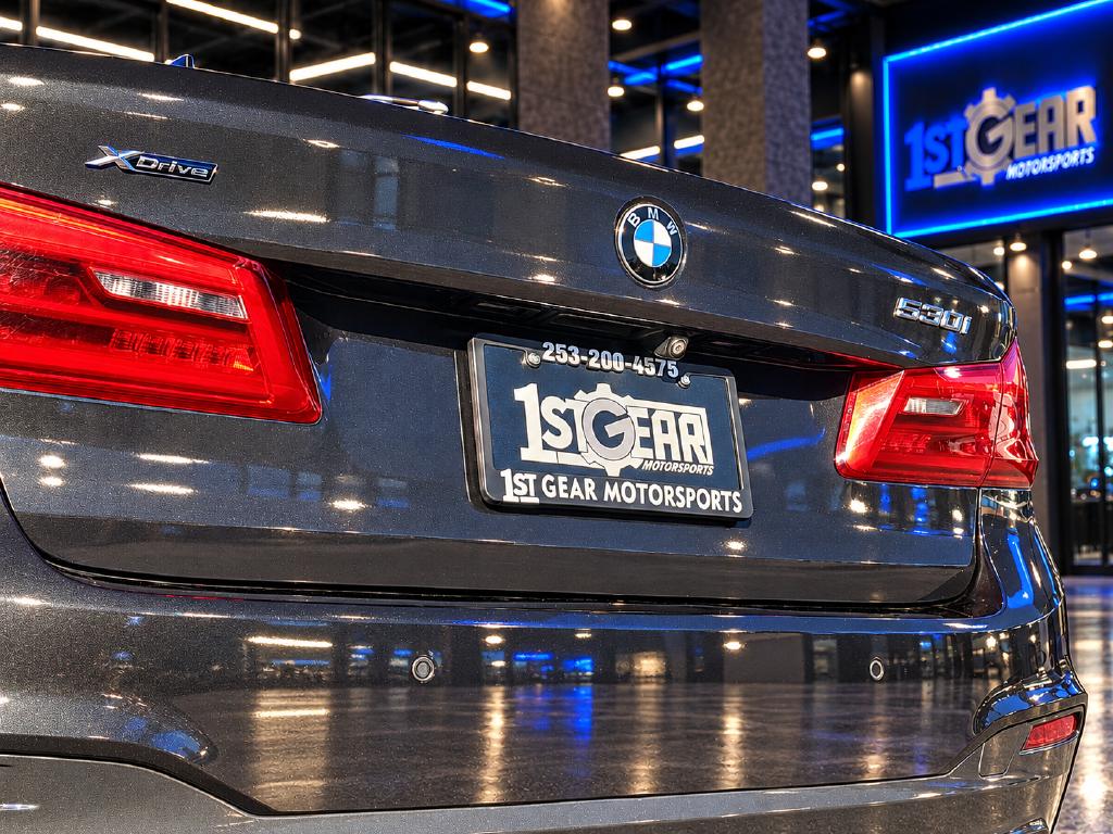 Photo 15 of this BMW 5 Series