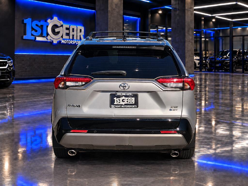 Photo 7 of this Toyota RAV4