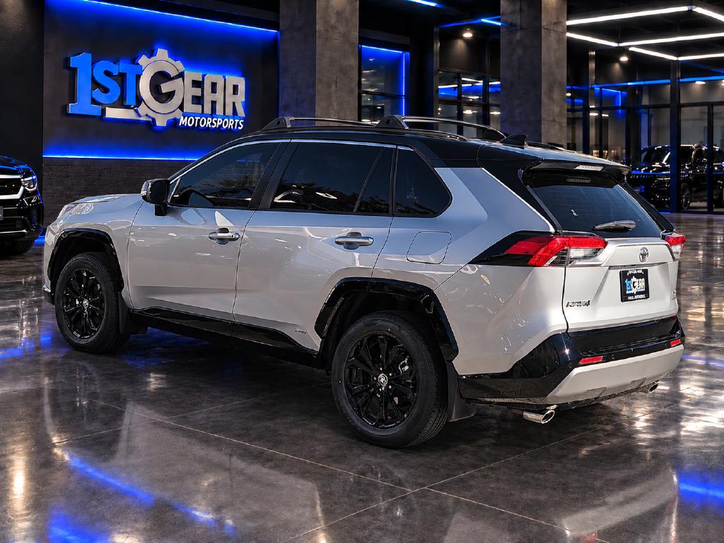 Photo 8 of this Toyota RAV4