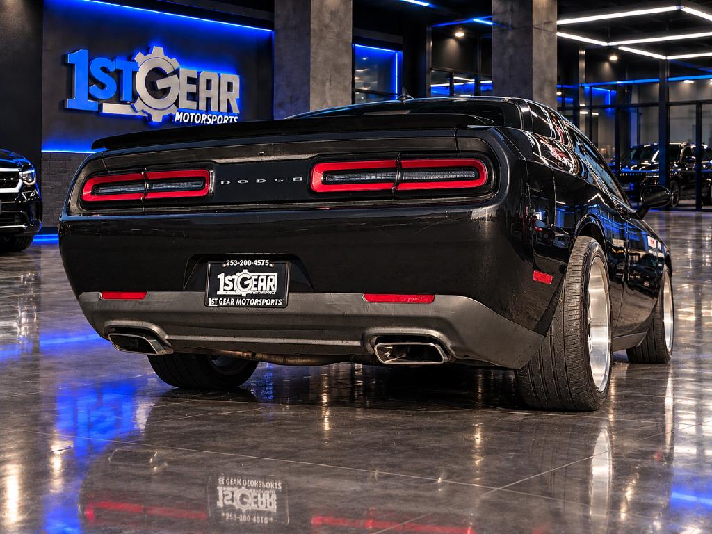 Photo 11 of this Dodge Challenger