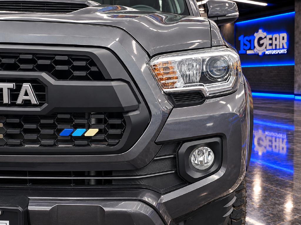 Photo 12 of this Toyota Tacoma 4WD