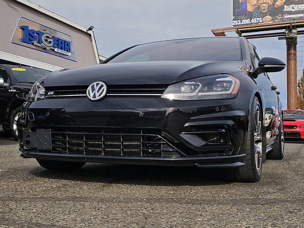 Photo 10 of this Volkswagen Golf R