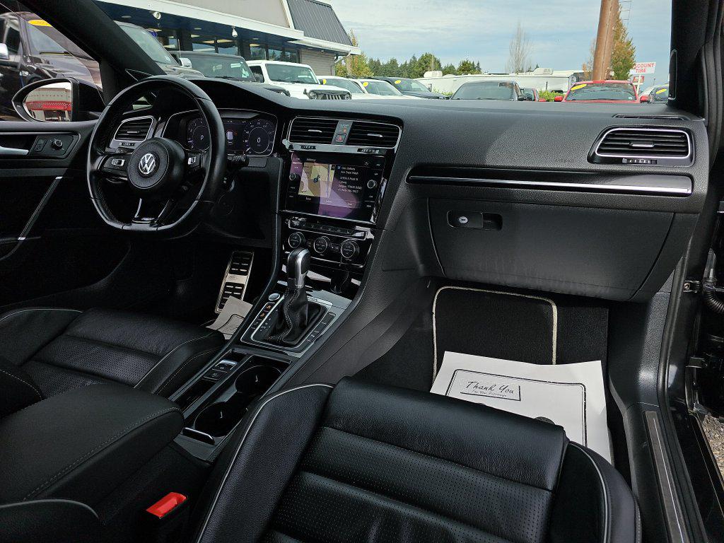 Photo 38 of this Volkswagen Golf R